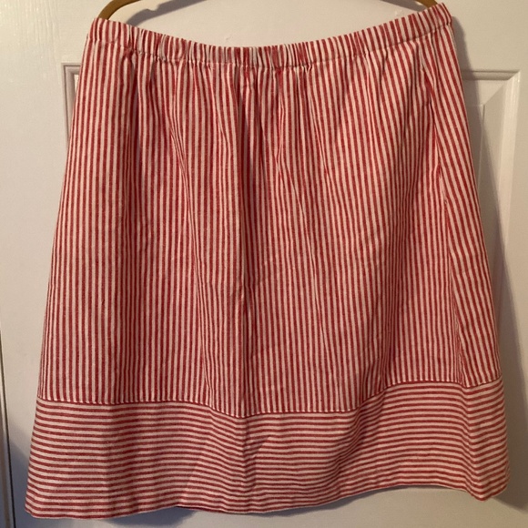 J. Crew Dresses & Skirts - J. Crew Midi Red & White Striped skirt with pockets